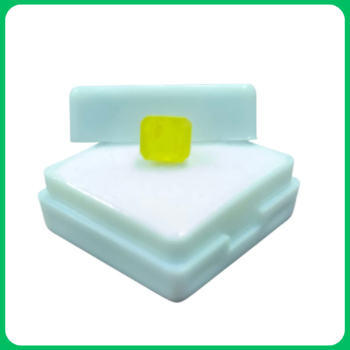 Natural Yellow Sapphire Square Clear Cut 3.35 CT (IJT)