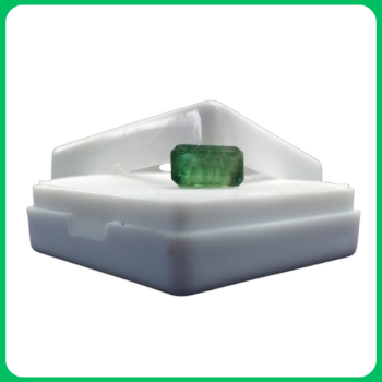 Natural Emerald Gems  Sharp Colour Rectangle ZR 2.15CT (YBS)