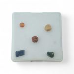 இயற்கை ரத்தினங்கள் மகா சிவராத்திரி சிறிய அளவிலான பாறை